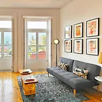 Apartment Full Of Light And Color At The Spot In Town