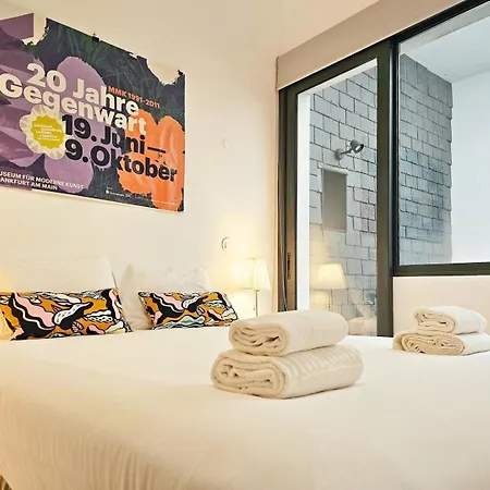 Apartman Full Of Light And Color At The Spot In Town