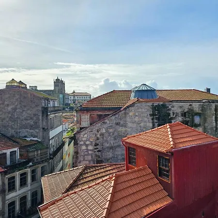 Apartman Full Of Light And Color At The Spot In Town Porto