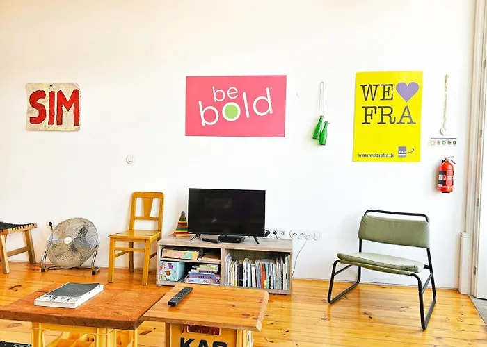 Full Of Light And Color At The Spot In Town Apartman *