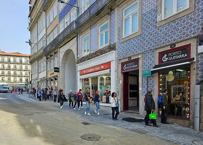 Full Of Light And Color At The Spot In Town Daire Porto